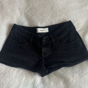 Hollister Women's Black Denim Shorts